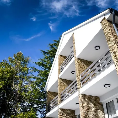 Oliver 1 Апартаменты *