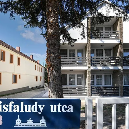 Oliver 1 Апартаменты *