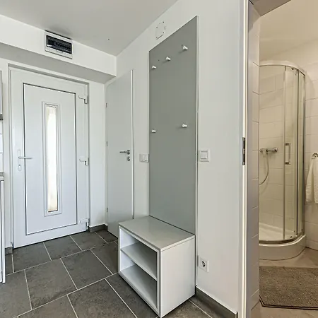Oliver 1 Apartman