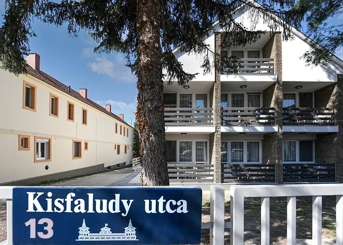 Oliver 1 Apartment *